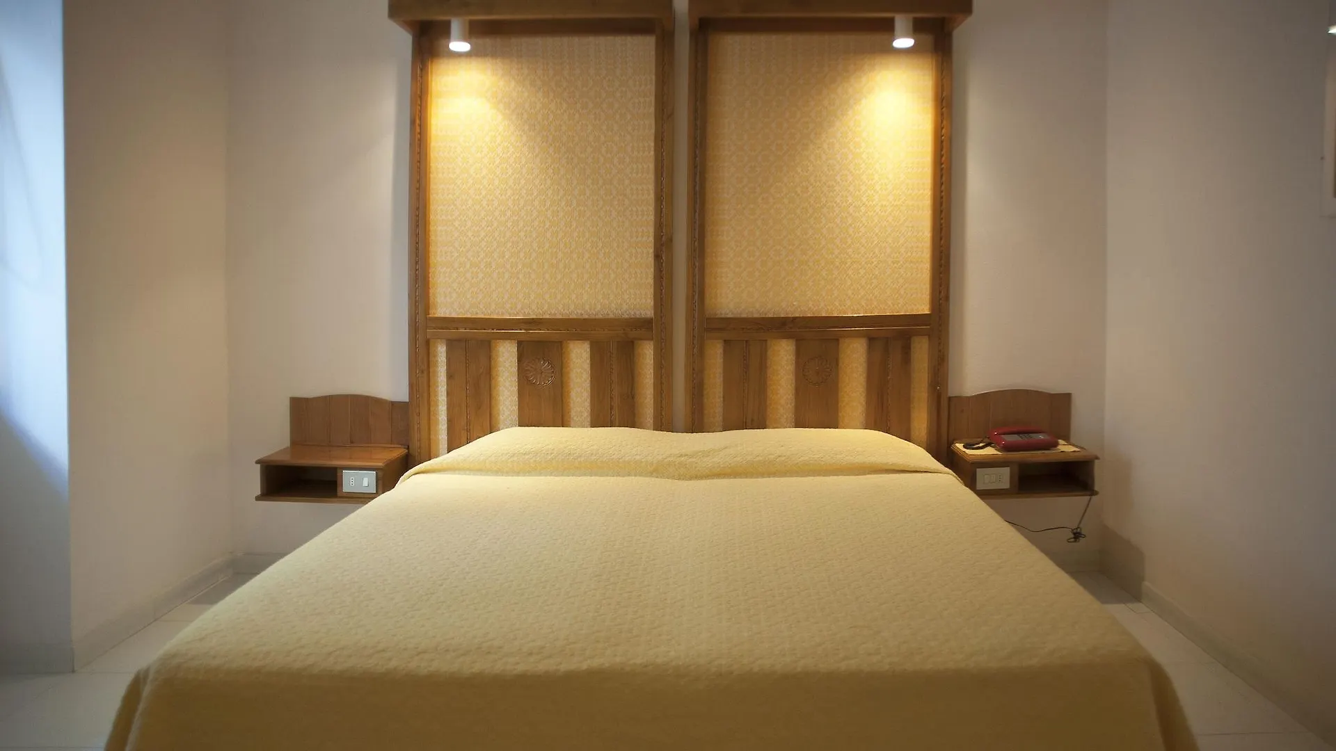 Albergo Miramare Cala Gonone Hotel